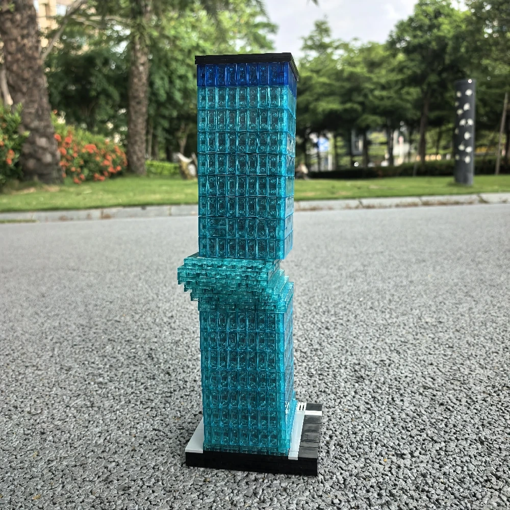 MOC 54323 Omniturm At 1/650th Scale