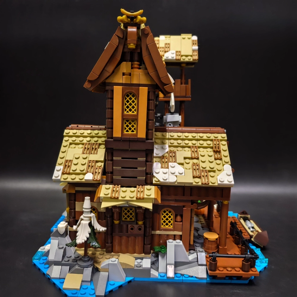 MOC 185525 Viking Port House