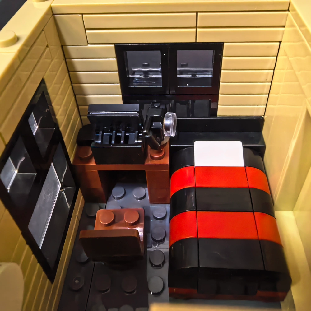 Studio 208279 Spider-Man Apt Deli Modification Of Set 76311