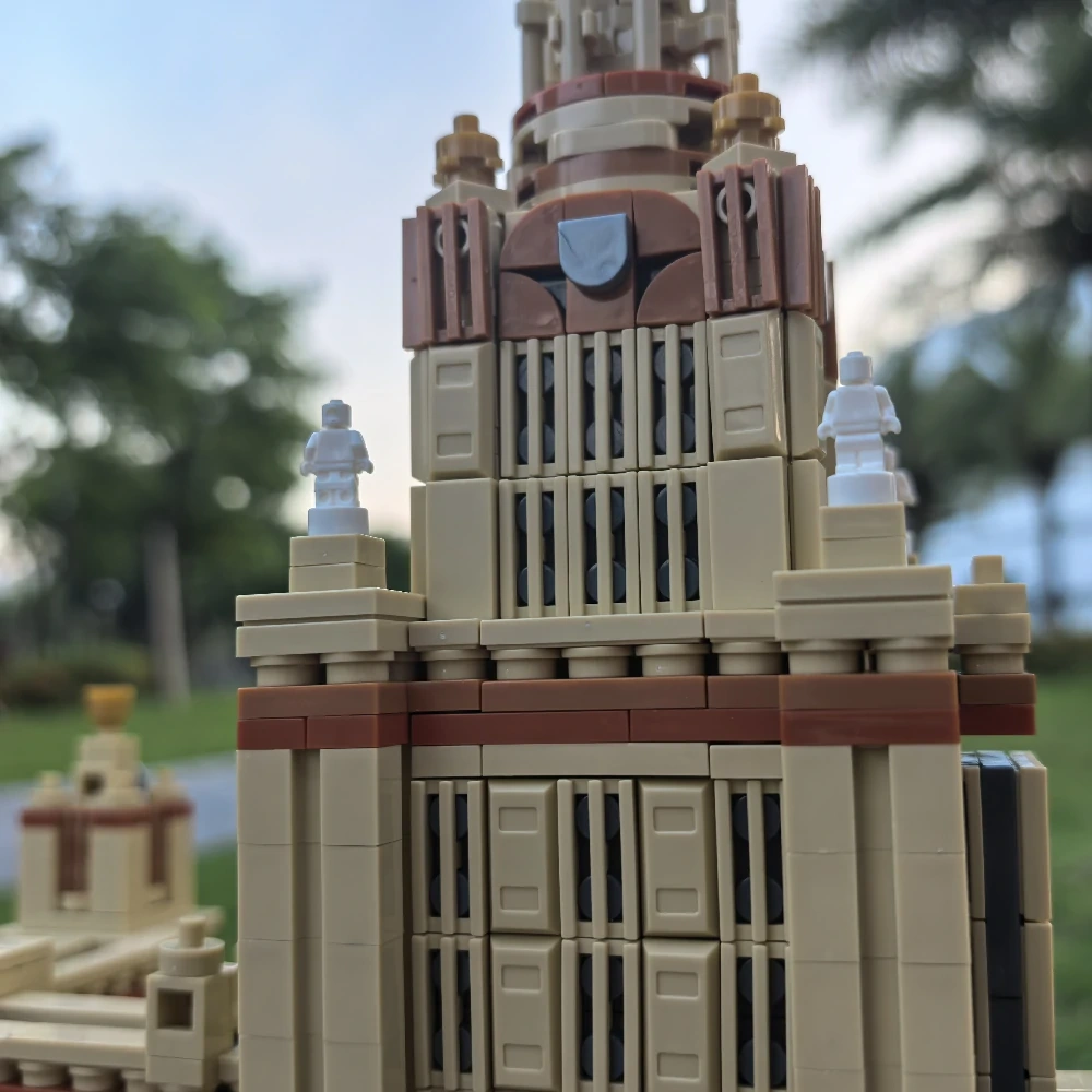 MOC 203389 Moscow State University 1:800 Scale M. V. Lomonosov University