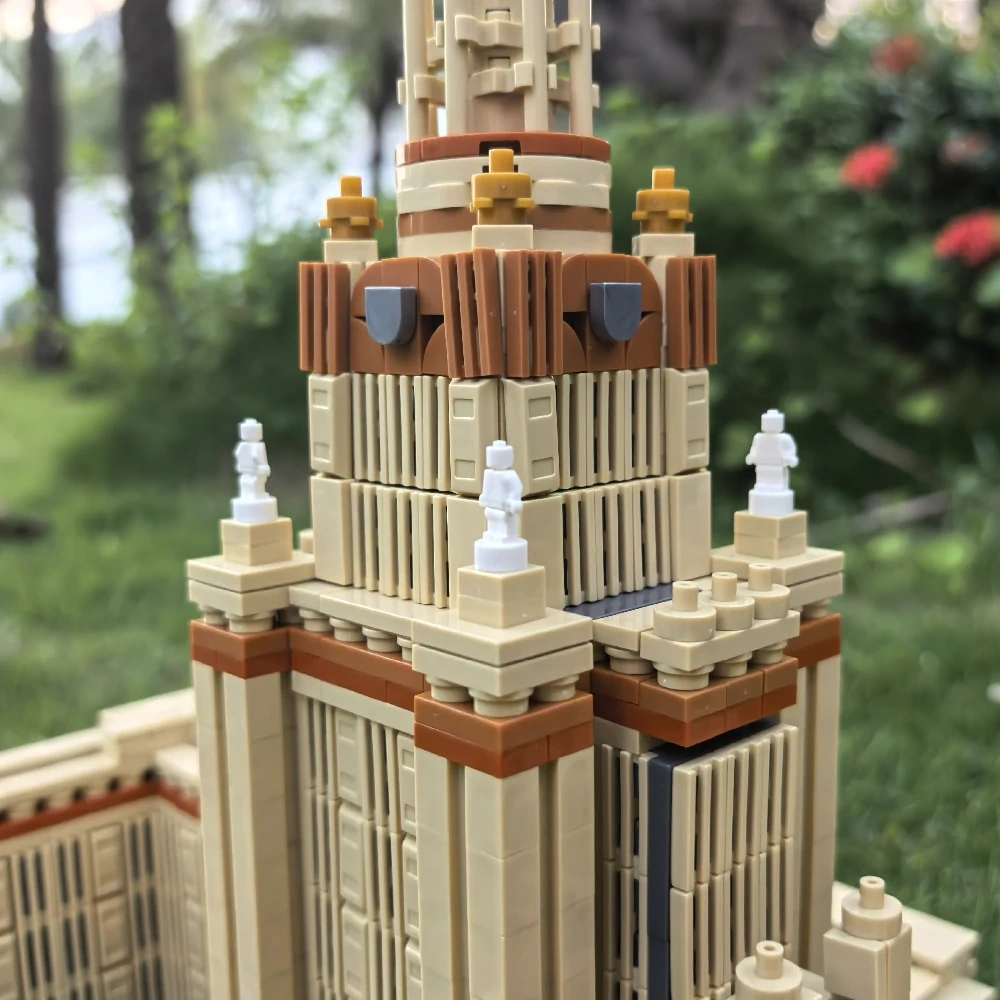 MOC 203389 Moscow State University 1:800 Scale M. V. Lomonosov University