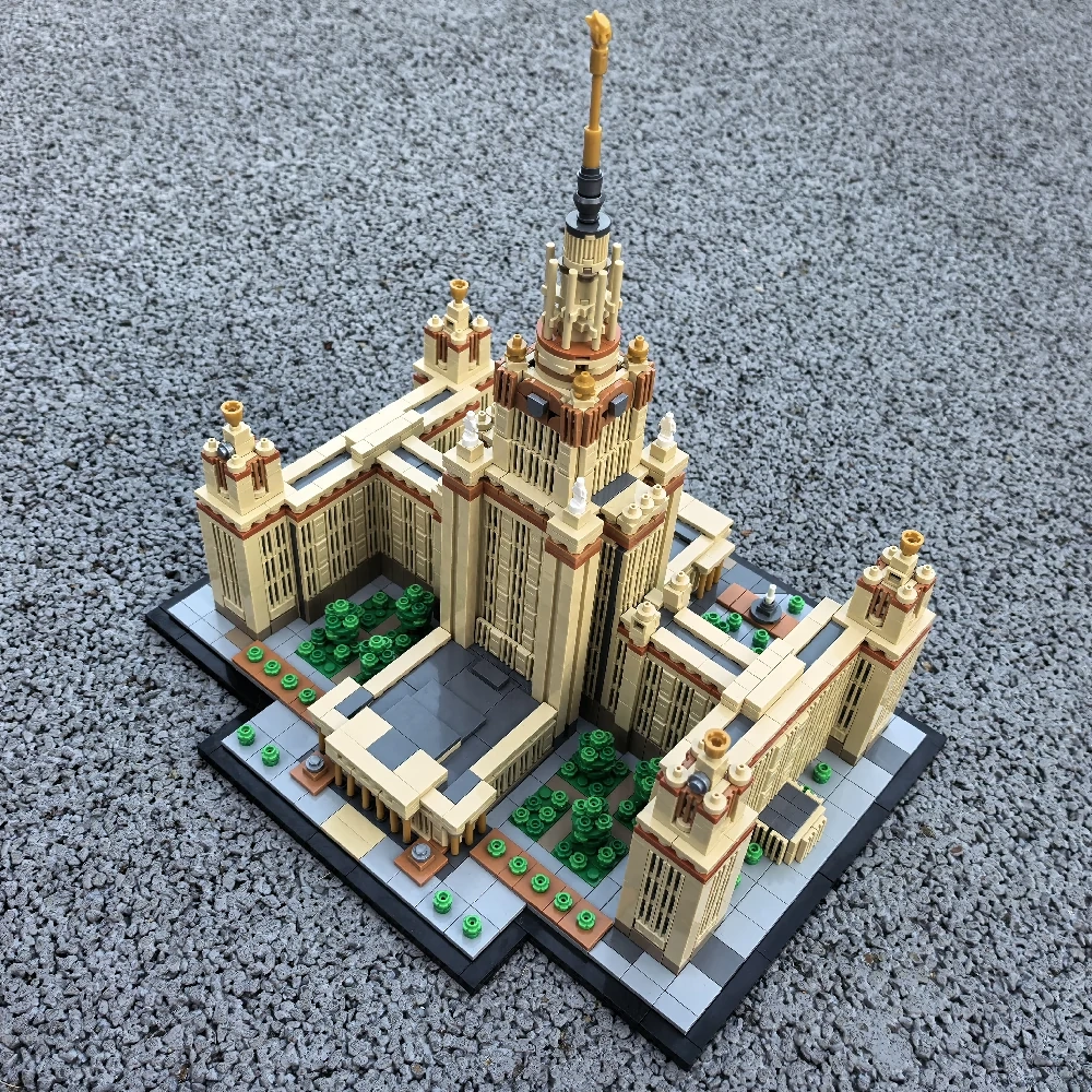 MOC 203389 Moscow State University 1:800 Scale M. V. Lomonosov University