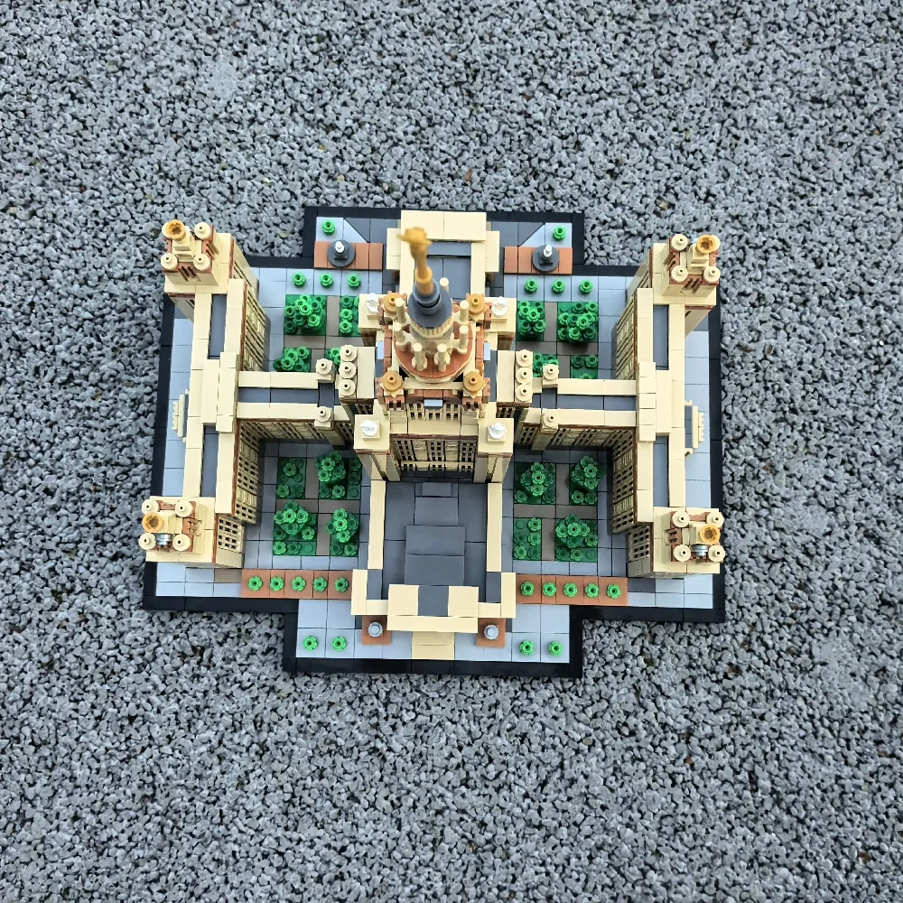 MOC 203389 Moscow State University 1:800 Scale M. V. Lomonosov University