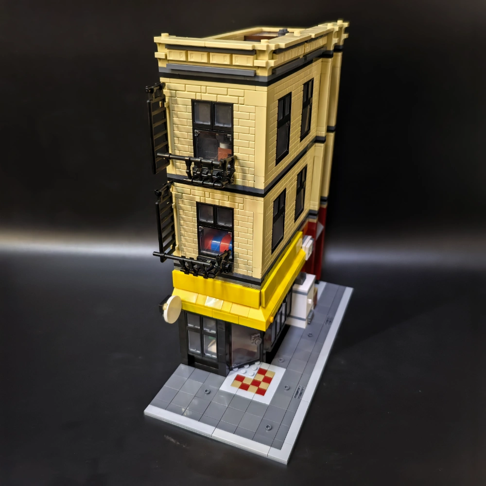 Studio 208279 Spider-Man Apt Deli Modification Of Set 76311