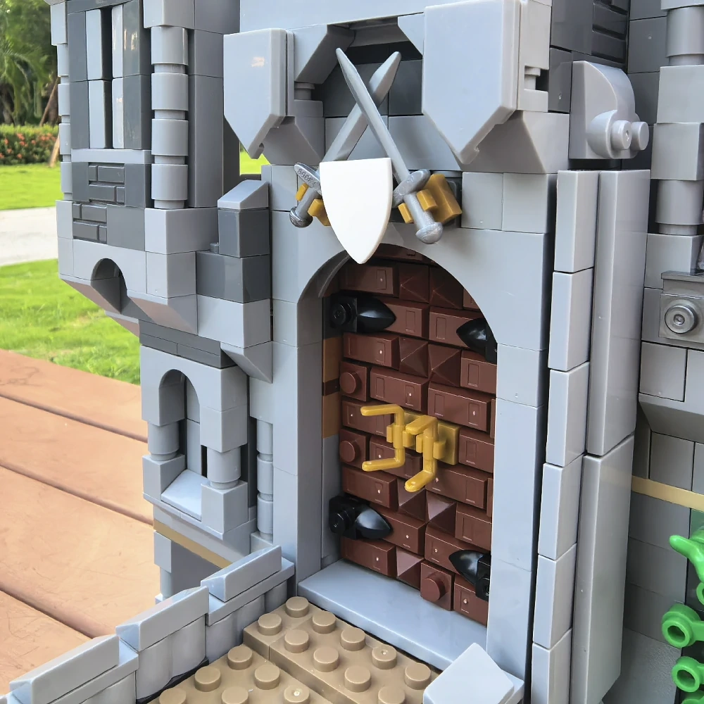 MOC 101775 Black Falcon Knight's Castle 31120 Medieval Castle Alternate Build