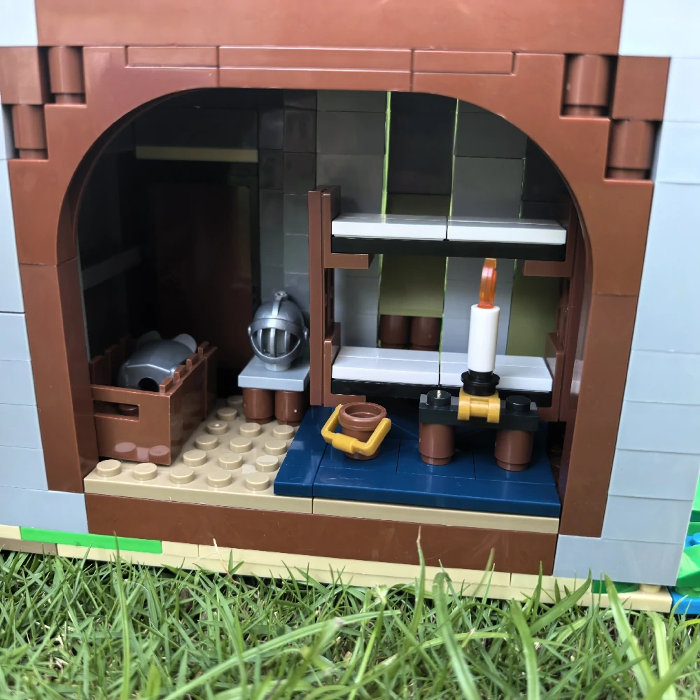 MOC 101775 Black Falcon Knight's Castle 31120 Medieval Castle Alternate Build
