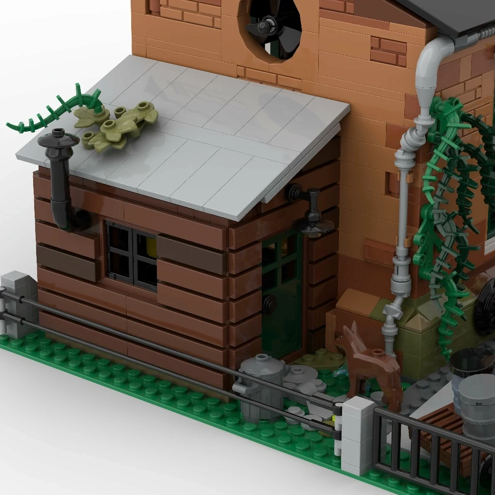 MOC 910033 Old Train Engine Shed
