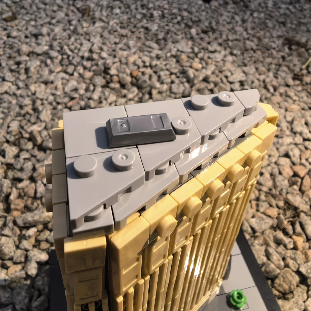 MOC 216319 Flatiron Building 1:800 Scale
