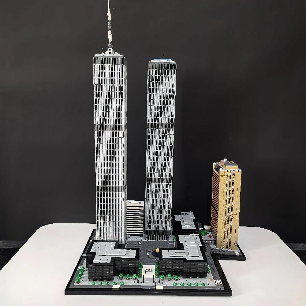 MOC 177998 World Trade Center Complex 1:800 Scale