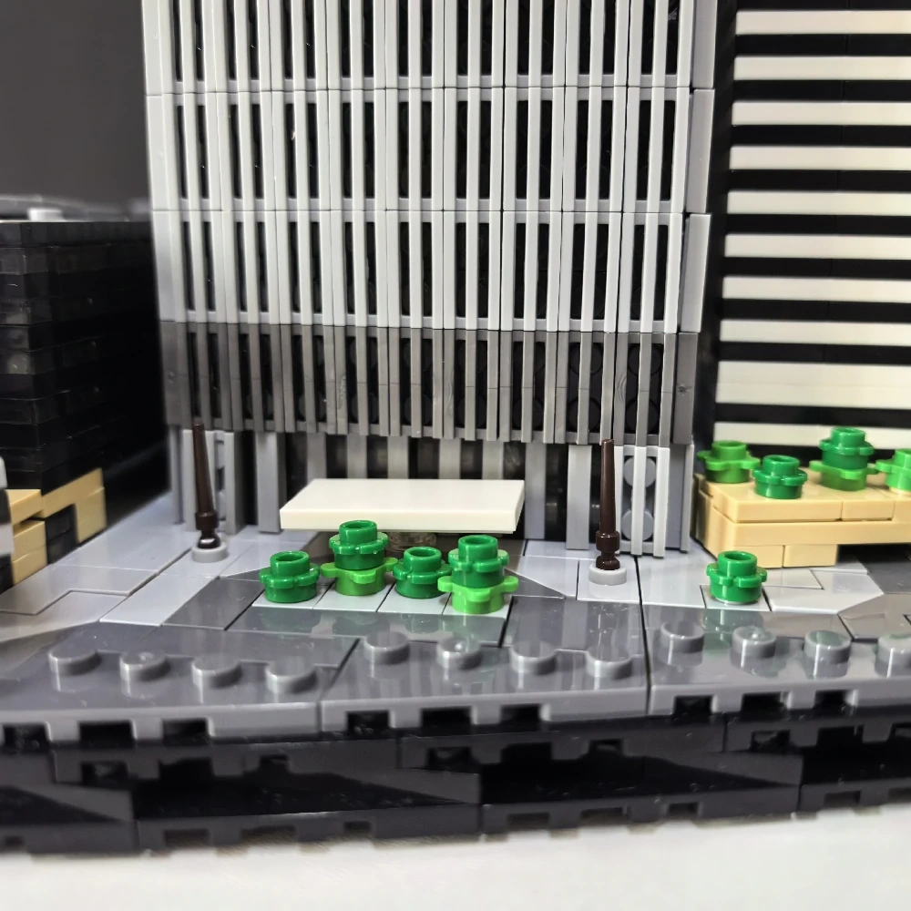 MOC 177998 World Trade Center Complex 1:800 Scale