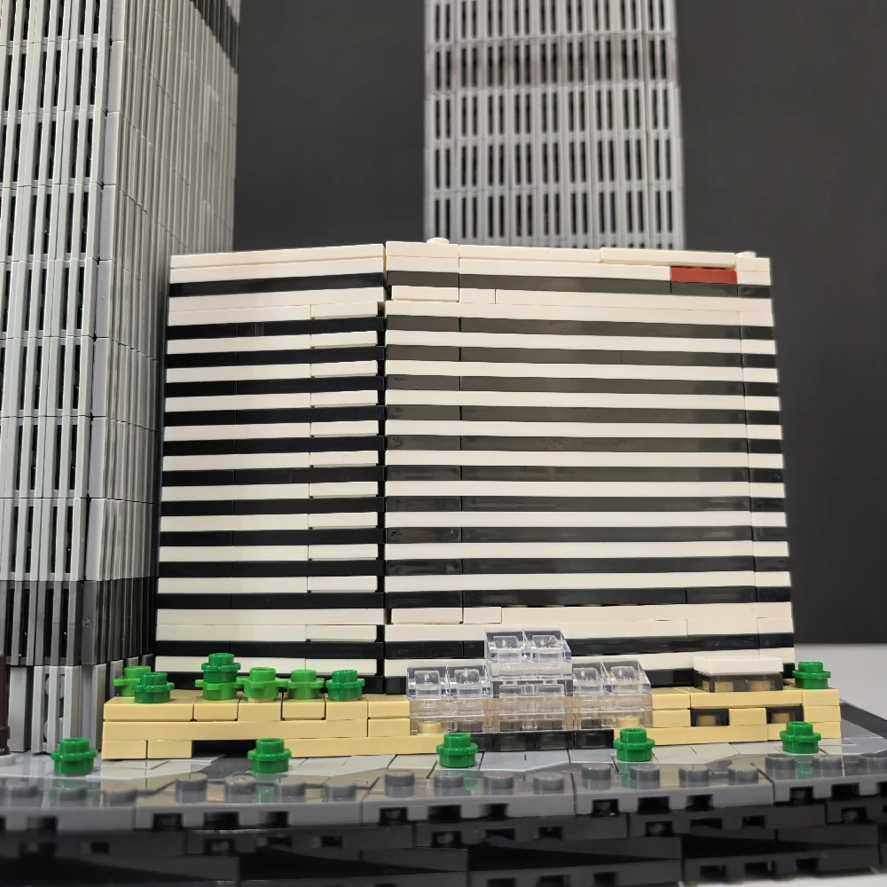 MOC 177998 World Trade Center Complex 1:800 Scale