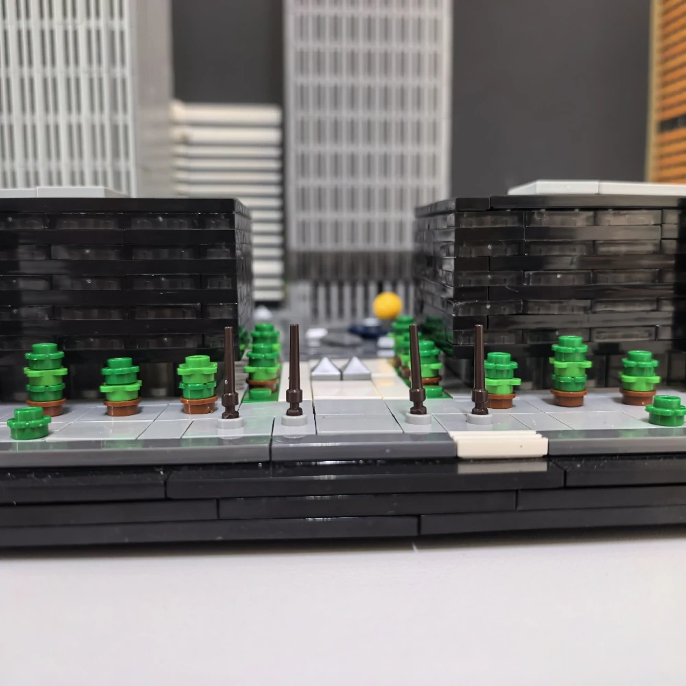 MOC 177998 World Trade Center Complex 1:800 Scale