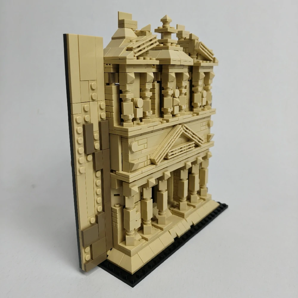 MOC 235222 Petra MOC - Statue of Liberty Alternative Build