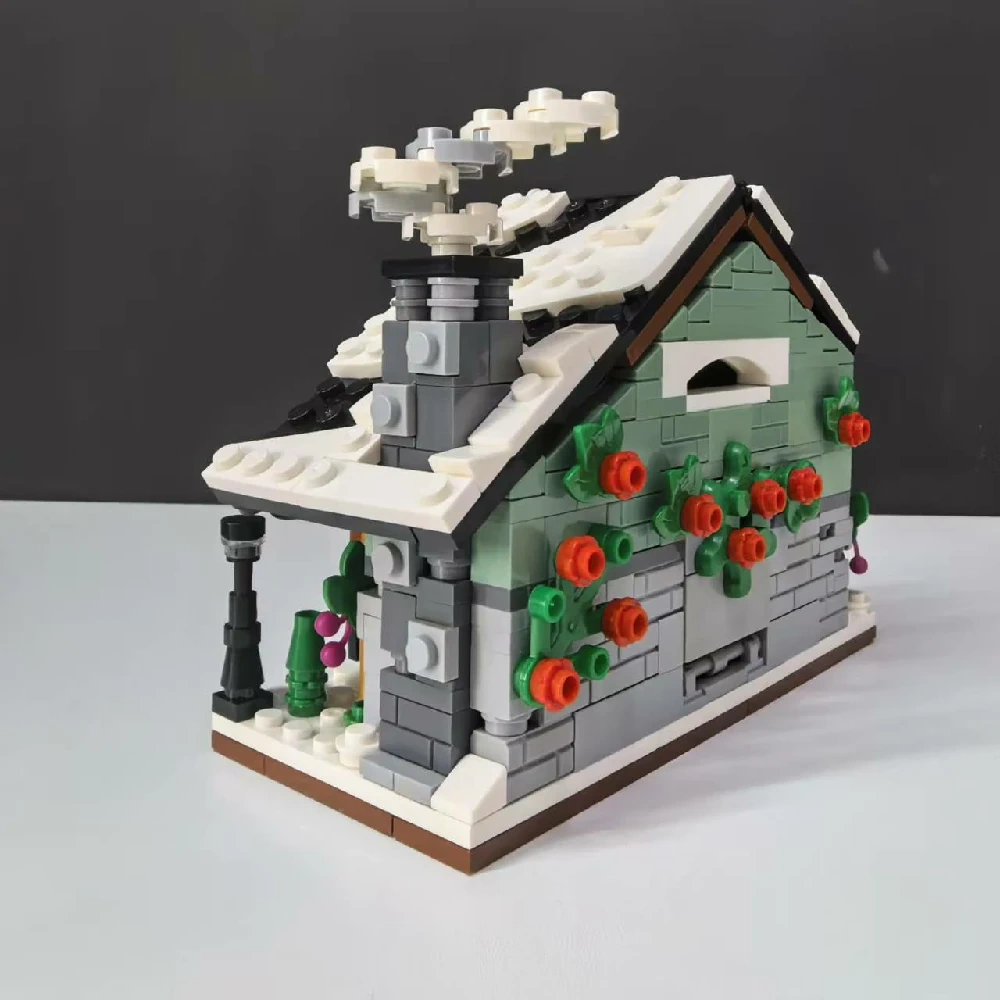 MOC 162201 Winter Chalet mini Piggy Bank