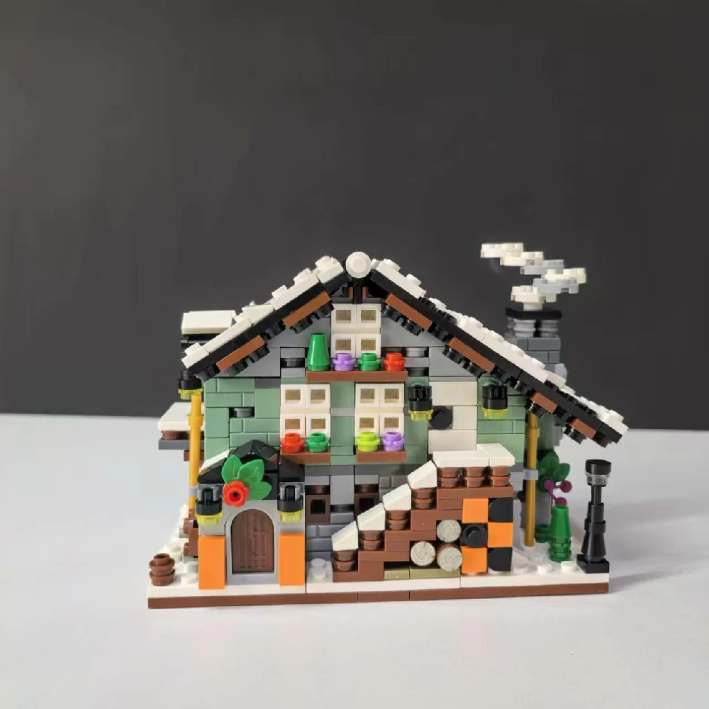 MOC 162201 Winter Chalet mini Piggy Bank