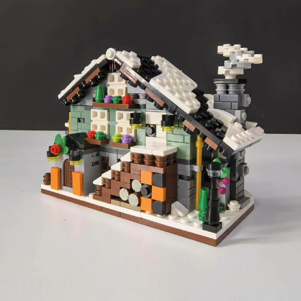 MOC 162201 Winter Chalet mini Piggy Bank