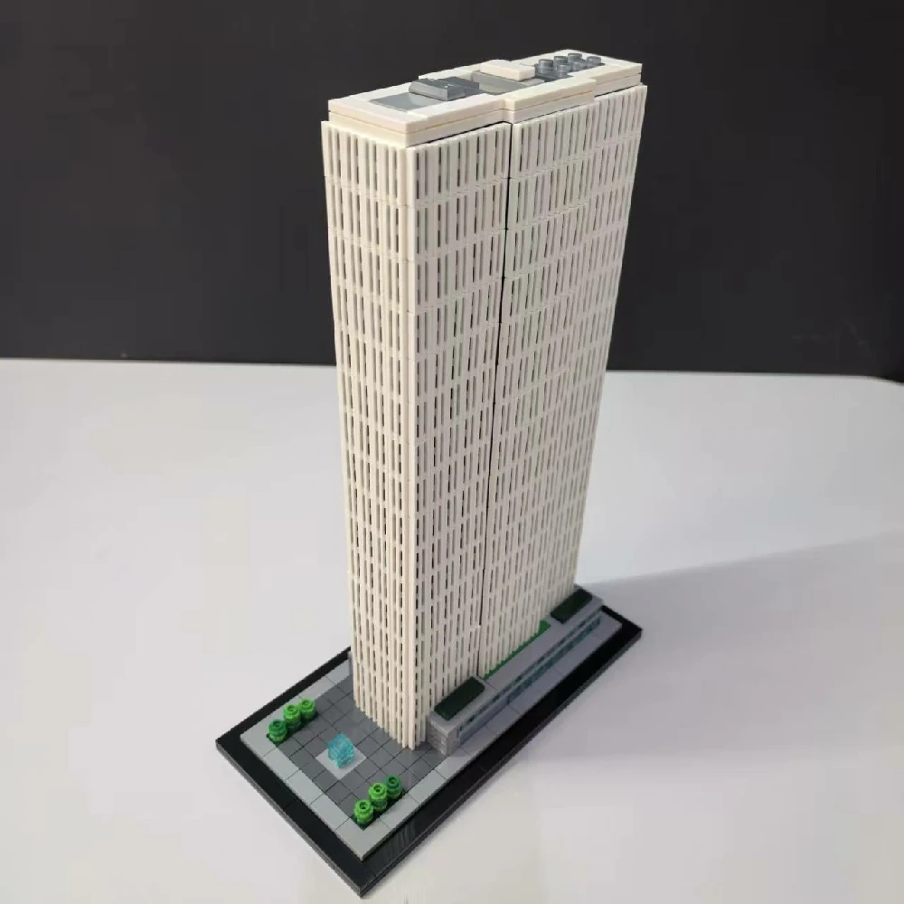 MOC 228751 General Motors Building 1:800 Scale
