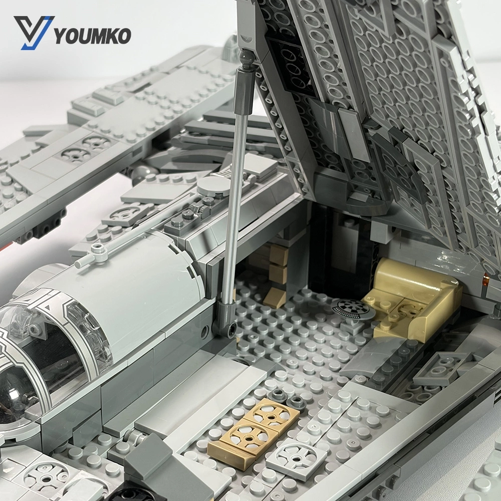 WGC 20013 Fondor Haulcraft Play Set Scale Star Wars