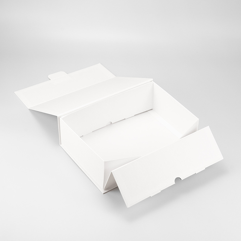 7-Panel Folding Magnetic Gift Box
