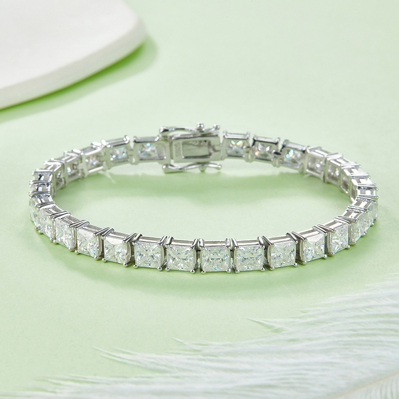 Square Cut 0.5CT Moissanite Tennis Bracelet In Sterling Silver