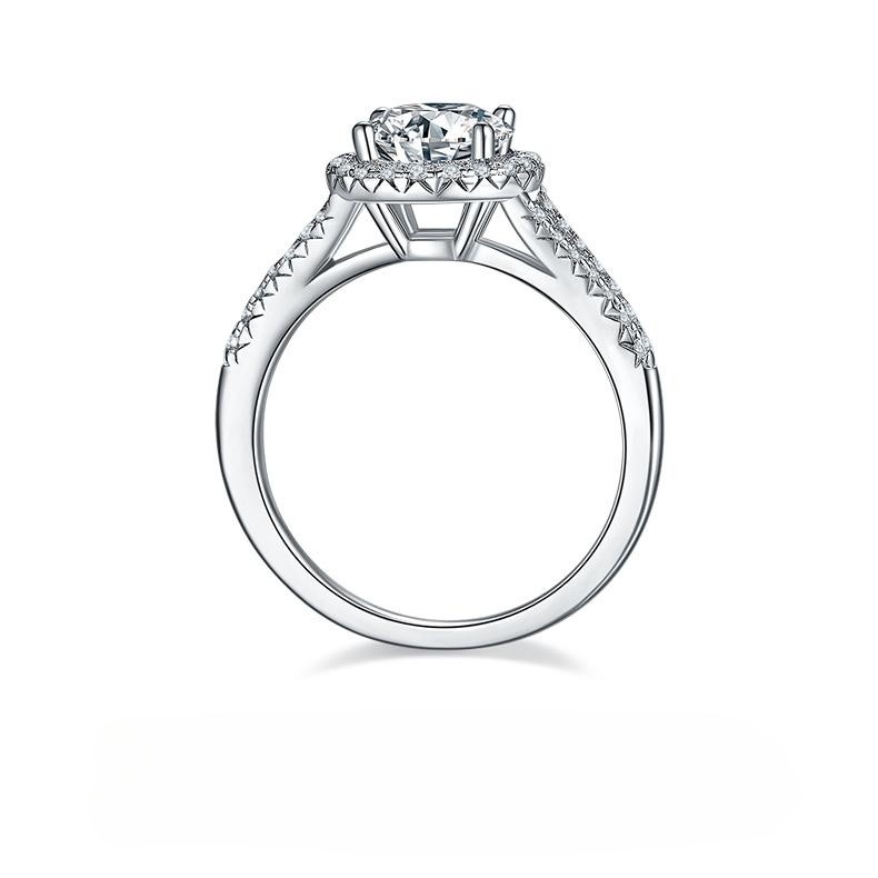 1.5CT Round Cut Moissanite Ring In Sterling Silver