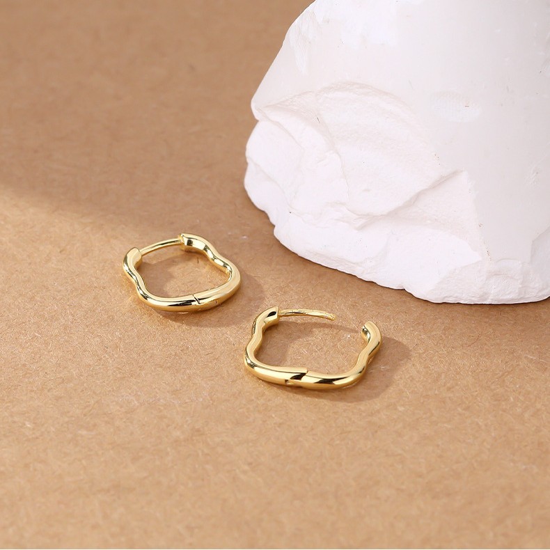 Oval Link Hoop Earrings In Sterling Silver