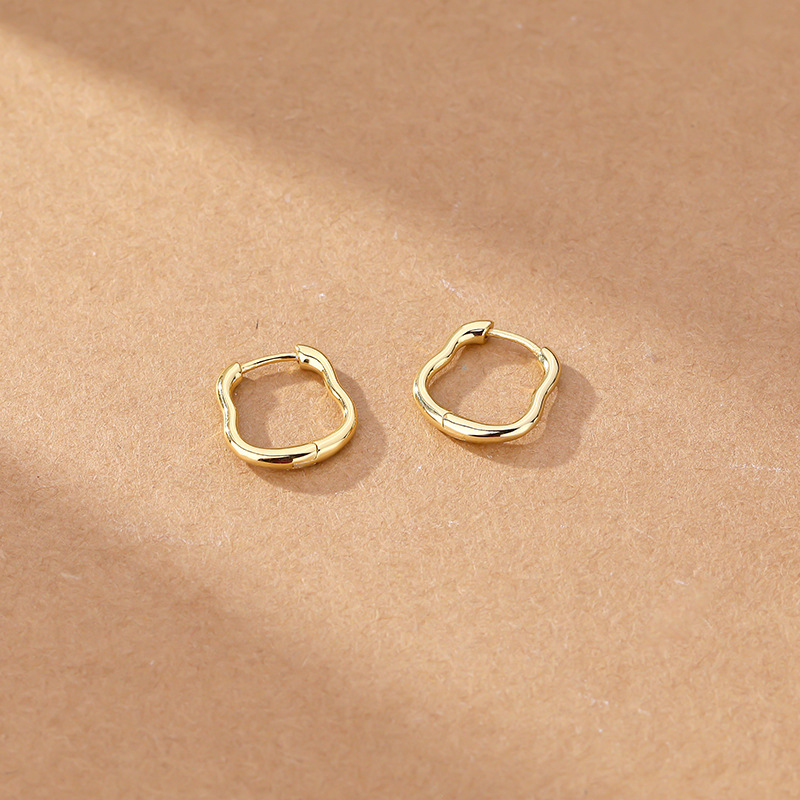 Oval Link Hoop Earrings In Sterling Silver