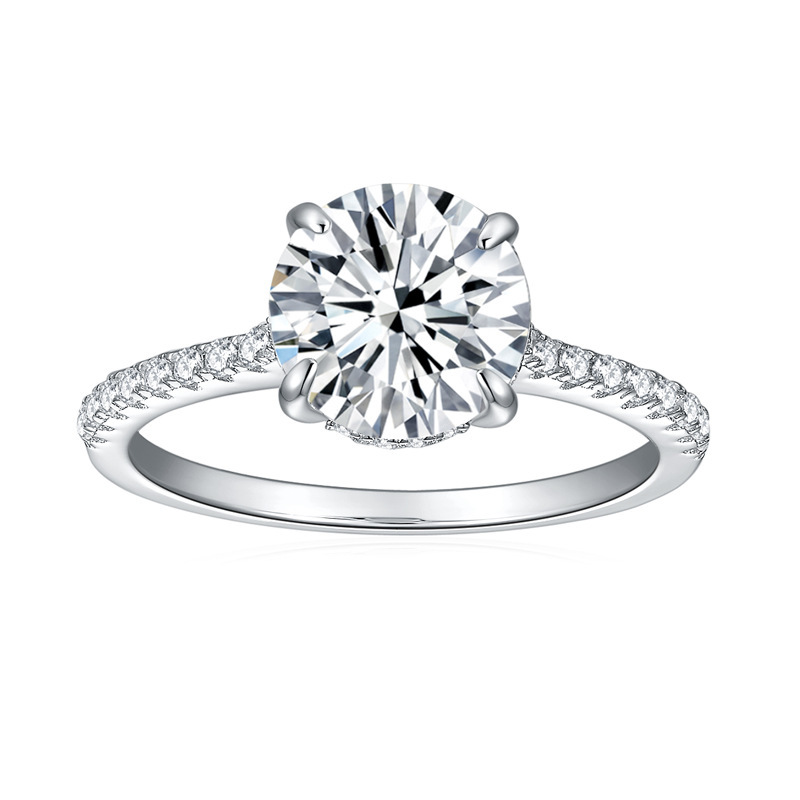 Classic 4-prong Sterling Silver Moissanite Diamond Engagement Ring
