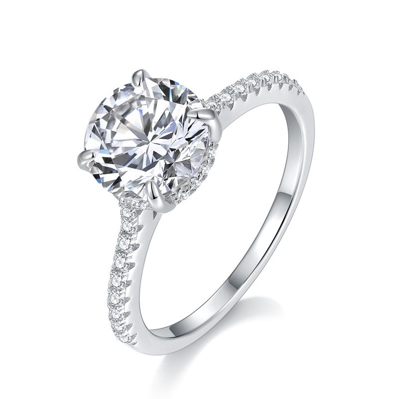 Classic 4-prong Sterling Silver Moissanite Diamond Engagement Ring