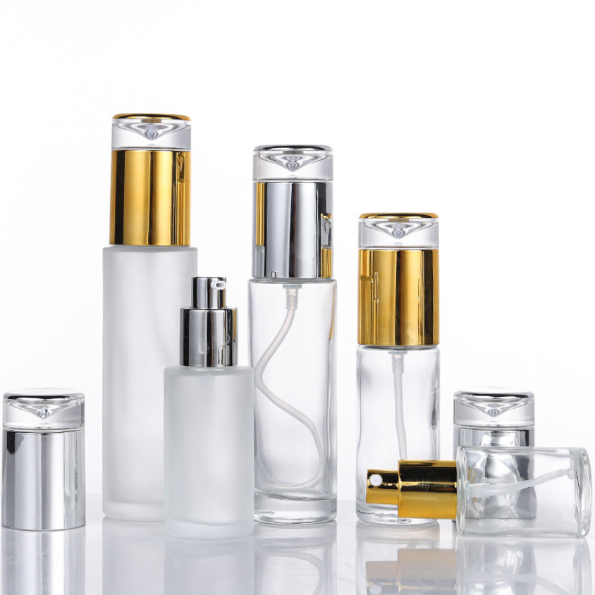 30ml 40ml 50ml 60ml 80ml 100ml 『しずく』ポンプOrミススプレー付きガラス瓶。スプレーキャップはゴールドとシルバーあり、瓶はクリアーとくもりあり。