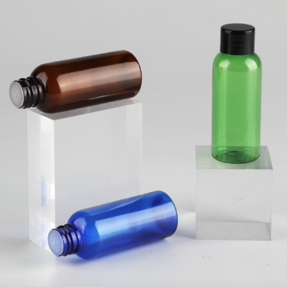 50ml キャップ付きPETボトル、茶色、ブルー、緑、クリアー、白い、赤い、黒い在庫販売