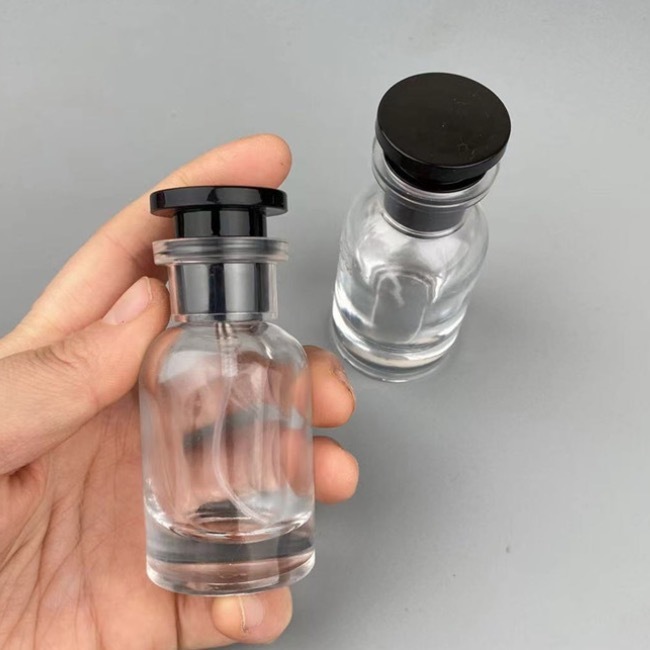 30ml スプレー付きクリアーガラス瓶