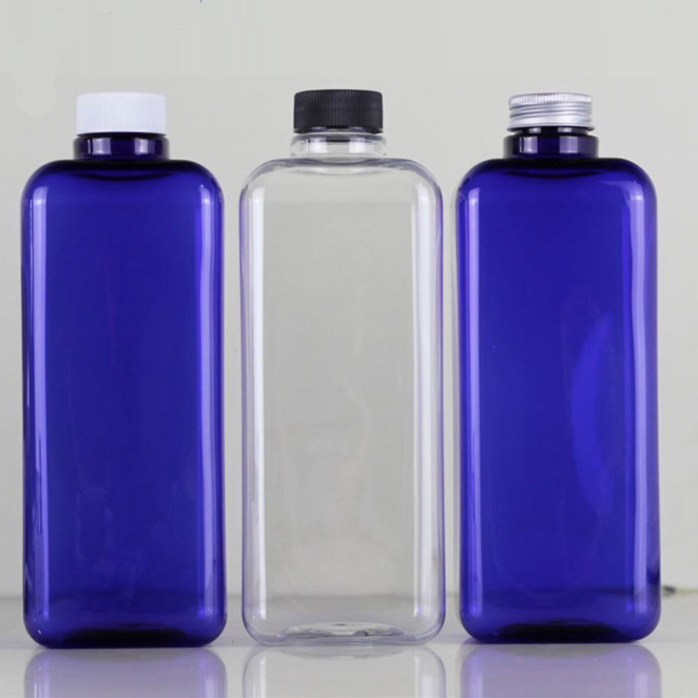 112本入りの1000ml キャップ付き四角PET ボトル、クリアーとブルーカラー在庫。