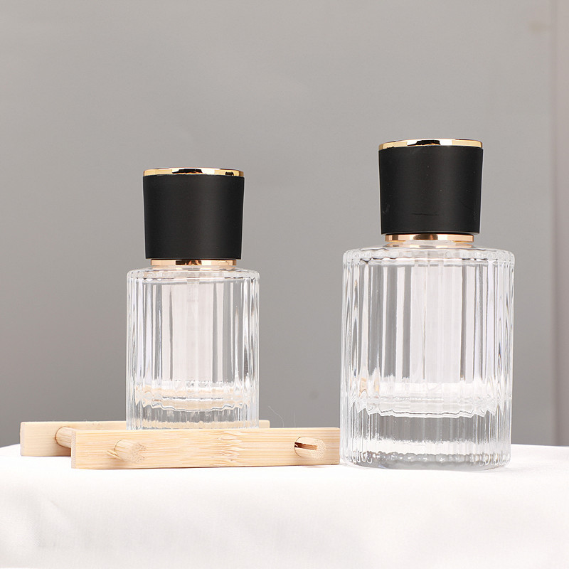 30ml 50mlスプレー付き縦ストライプガラス瓶