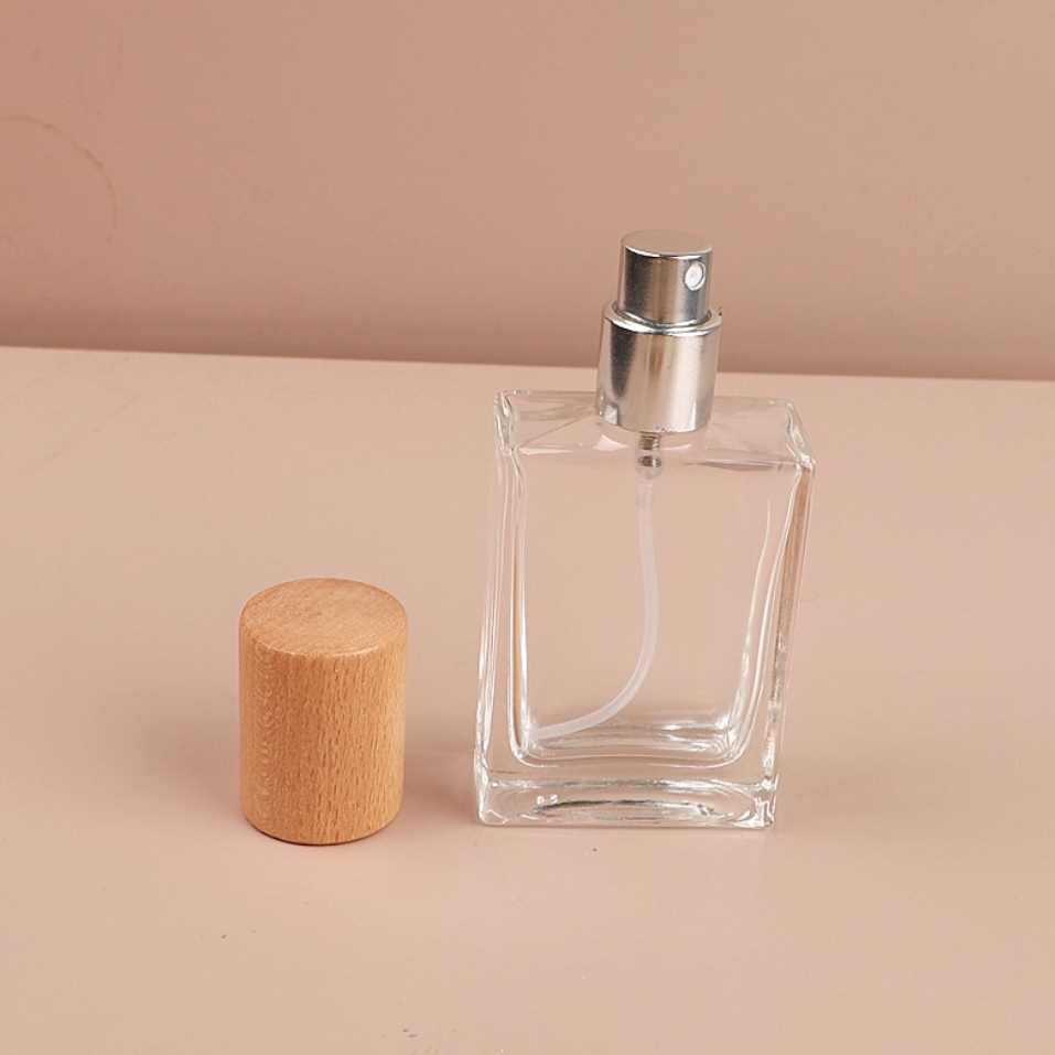 木キャップの30ml 50mlスプレー付きガラス瓶