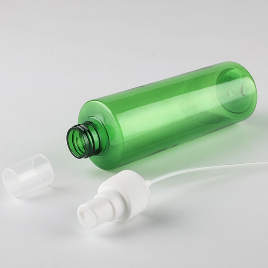 250ml スプレー付きPETボトル、ブルー、茶色、緑、クリアー、白いカラー在庫