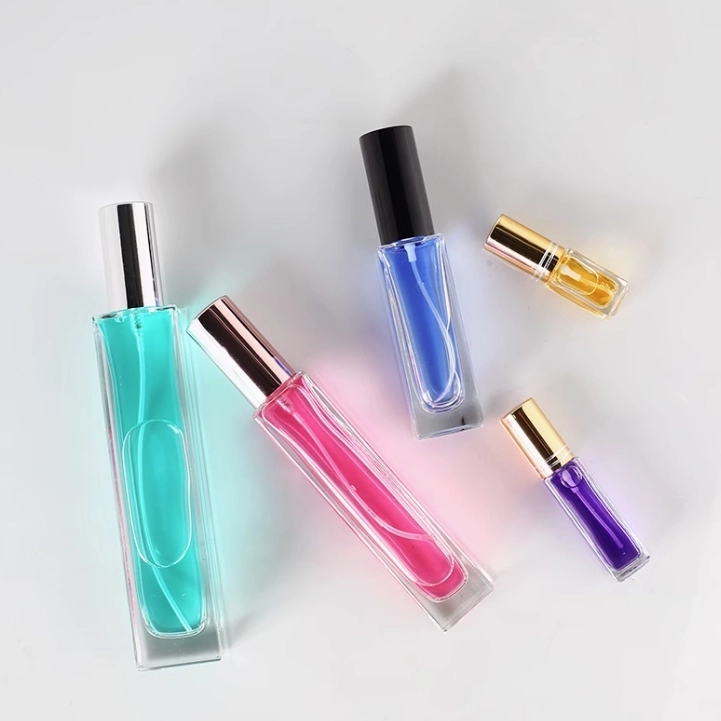 四角5ml10ml 30ml 50ml 100mlスプレー付きクリアーガラス瓶