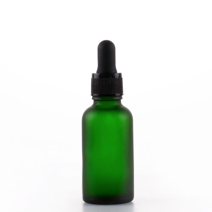 スポイト付き緑すりガラス瓶、遮光瓶。容量：5ml　10ml、15ml、20ml、30ml、50ml、100mlあり、在庫販売。価格はスポイトとガラス瓶を含めます。