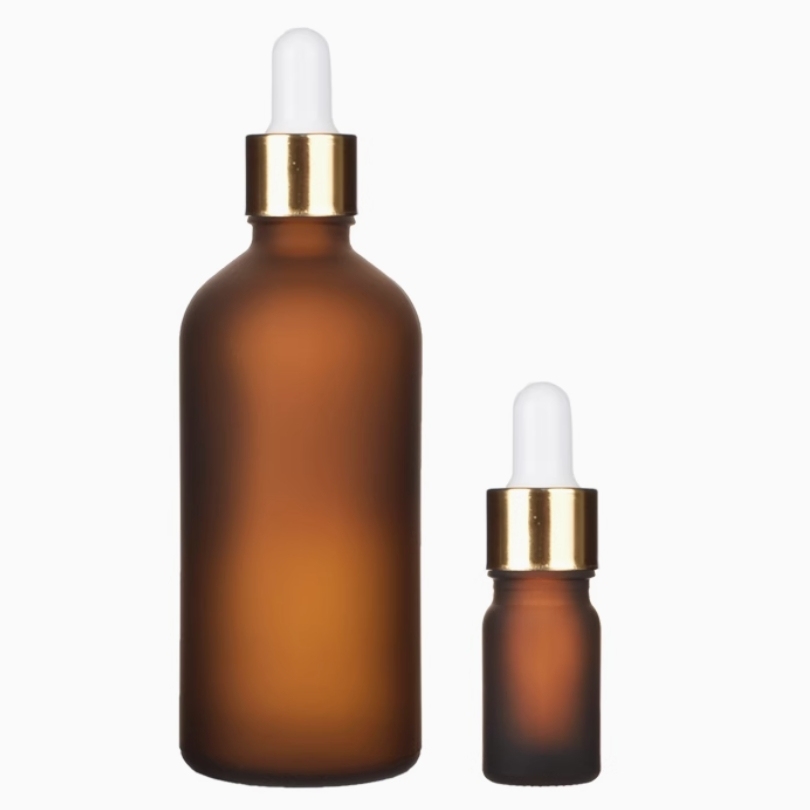 スポイト付き茶色すりガラス瓶、遮光瓶。容量：5ml　10ml、15ml、20ml、30ml、50ml、100mlあり、在庫販売。価格はスポイトとガラス瓶を含めます。