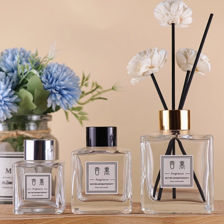 50ml 100ml 150ml 200ml 四角アロマテラピーガラス瓶; ディフューザーガラス瓶