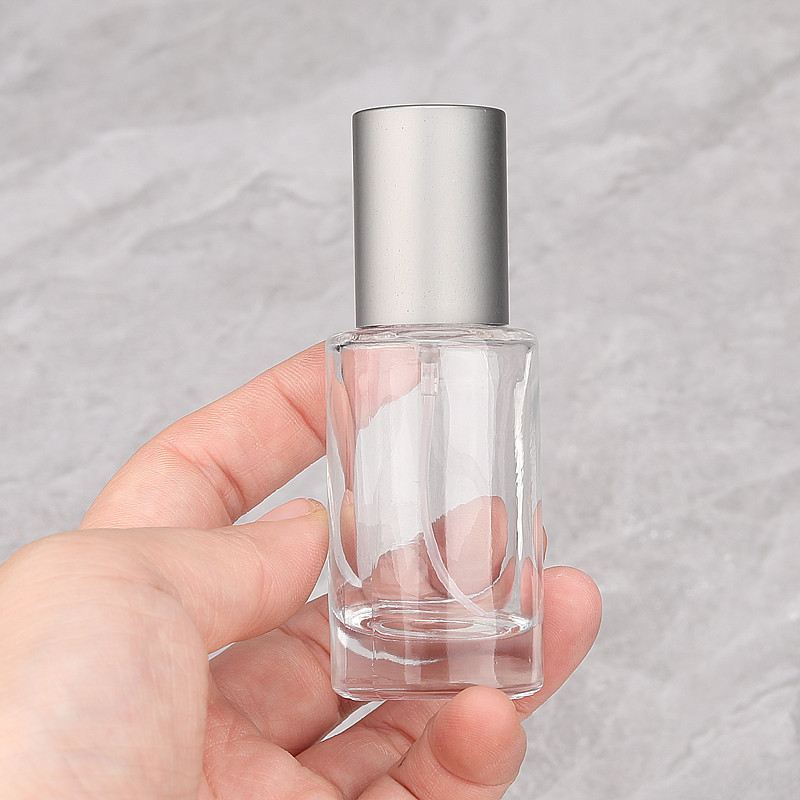 木盖20ml 高档磨砂玻璃喷雾瓶30ML高档香水分装瓶空瓶化妆水细雾