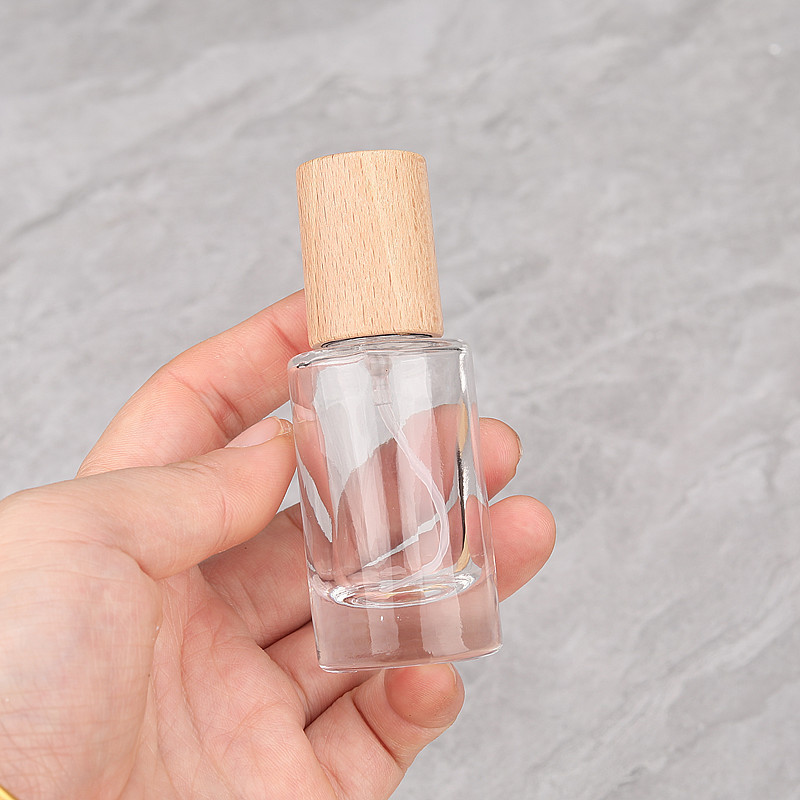 木盖20ml 高档磨砂玻璃喷雾瓶30ML高档香水分装瓶空瓶化妆水细雾