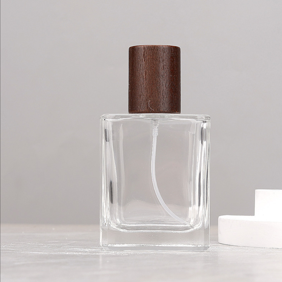 木キャップの30ml 50mlスプレー付きガラス瓶