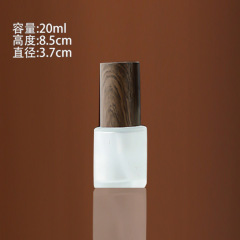 20ml喷雾瓶;木纹盖蒙砂;玻璃