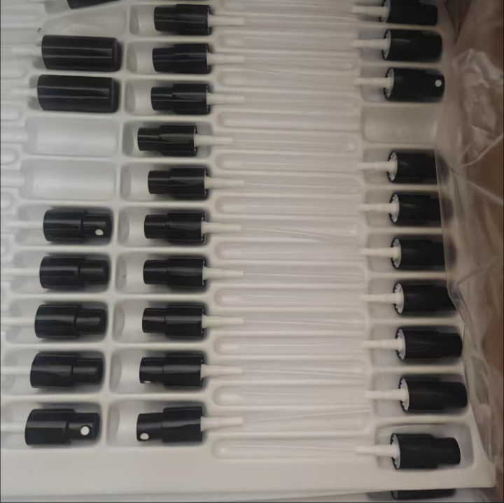 新規改良した18mm口径瓶用のミストスプレー単品です。アルミナー材質、10mlから100mlまで通用です。黒いカラーあり。