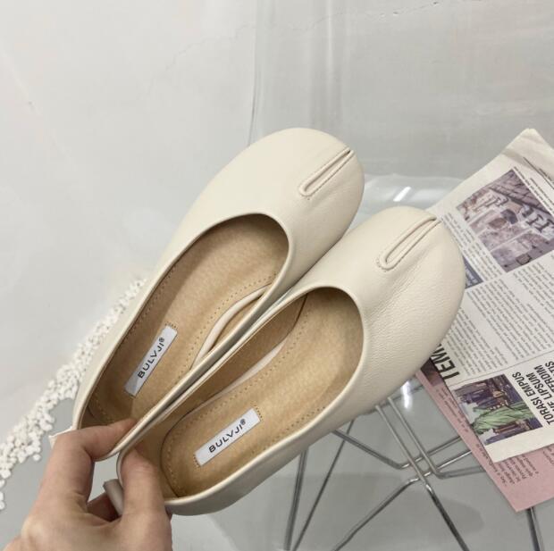 2022 spring new beanie round toe flat shoes   CSG190