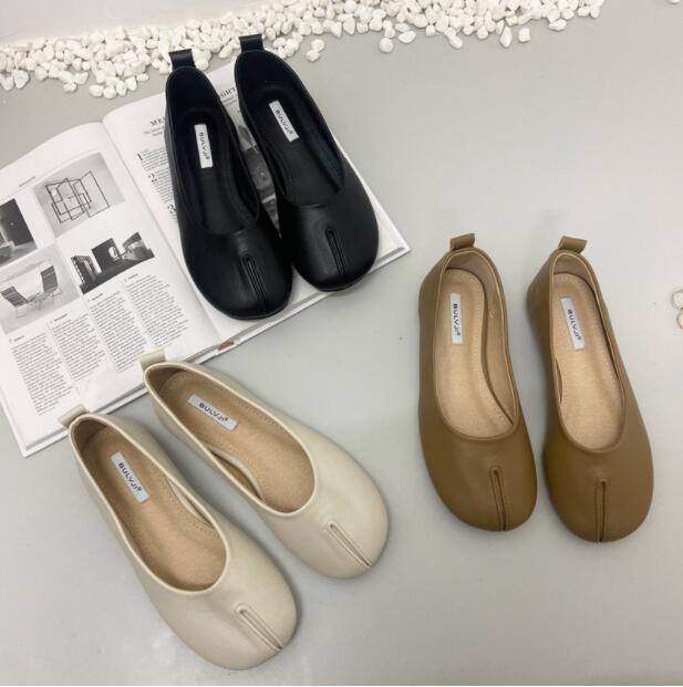 2022 spring new beanie round toe flat shoes   CSG190
