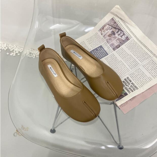 2022 spring new beanie round toe flat shoes   CSG190