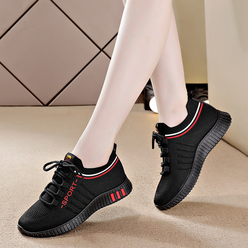 Soft-soled mother leisure shoes with white shoes