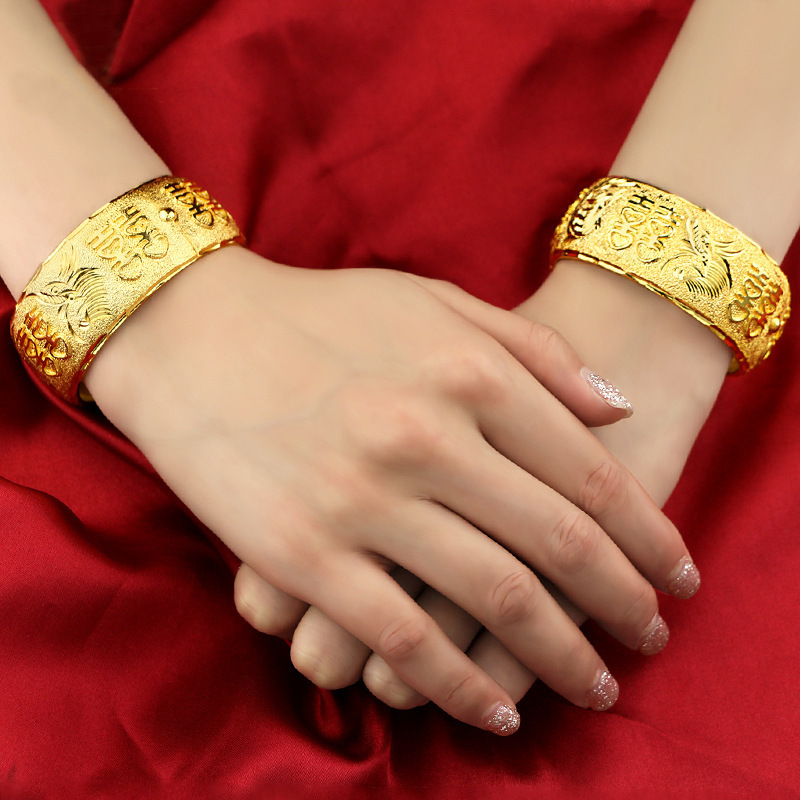 Chinese gold bracelet